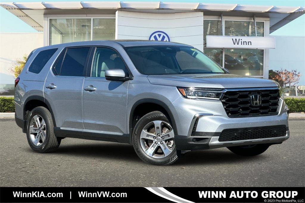 used 2023 Honda Pilot car, priced at $29,062