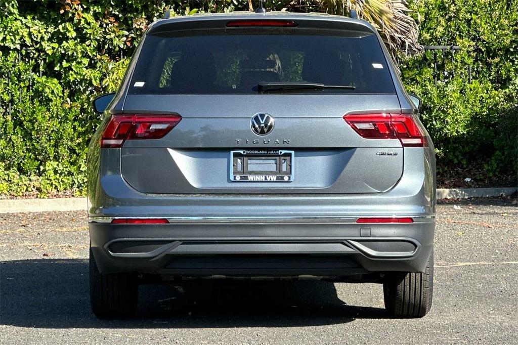 new 2024 Volkswagen Tiguan car, priced at $31,693