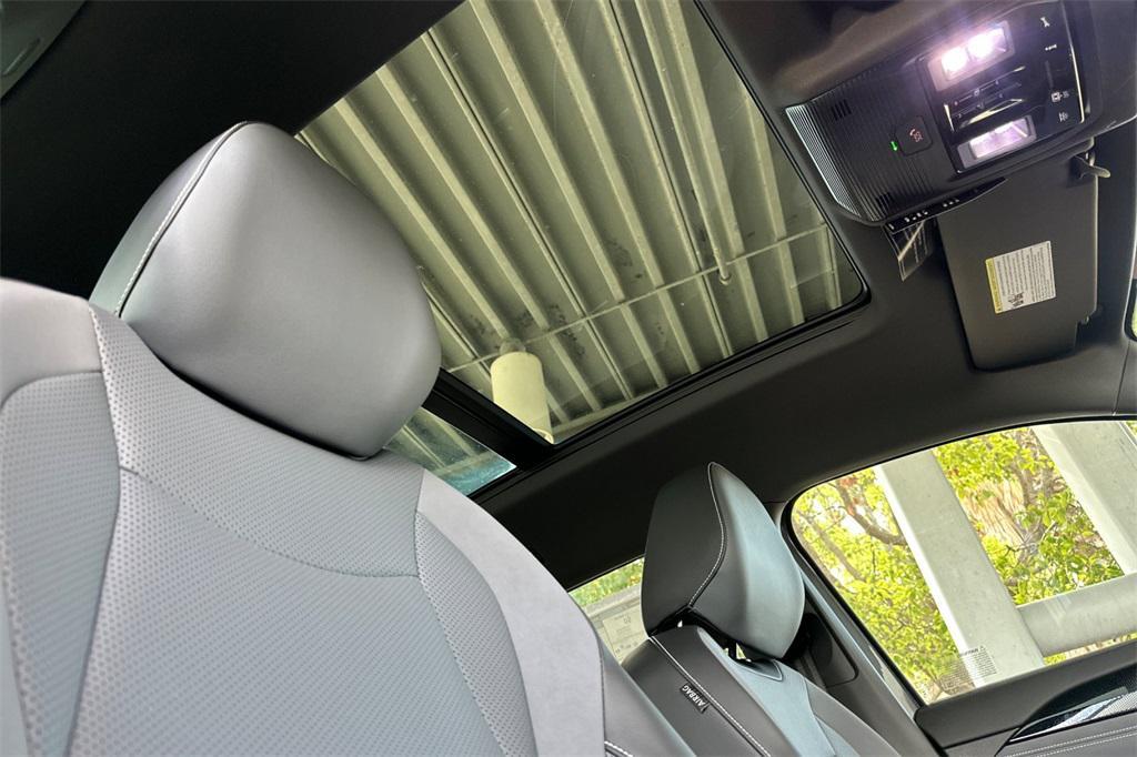 new 2025 Volkswagen Tiguan car, priced at $38,617