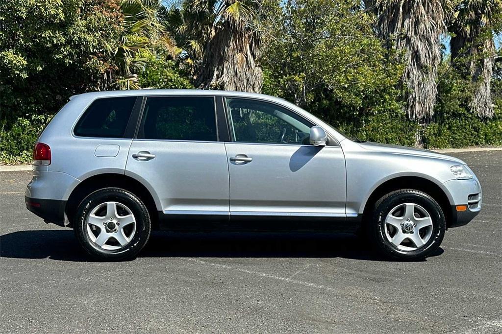 used 2006 Volkswagen Touareg car, priced at $8,517