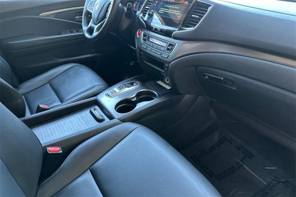 used 2022 Honda Pilot car, priced at $29,706