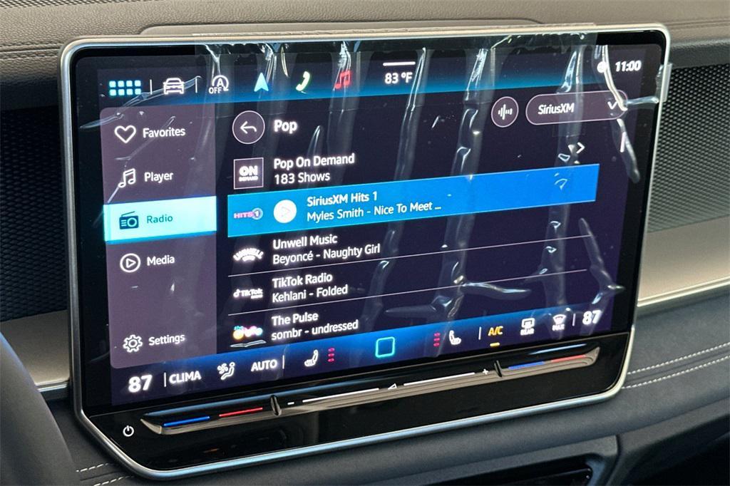 new 2025 Volkswagen Tiguan car, priced at $37,576