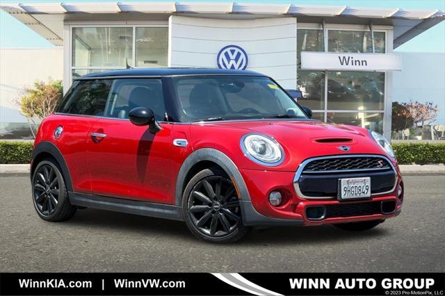 used 2018 MINI Hardtop car, priced at $18,291