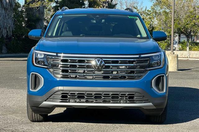 new 2025 Volkswagen Atlas car, priced at $41,930