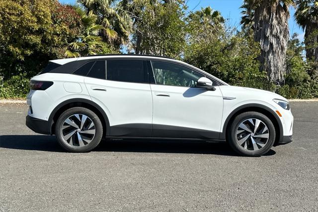 new 2025 Volkswagen ID.4 car, priced at $47,176