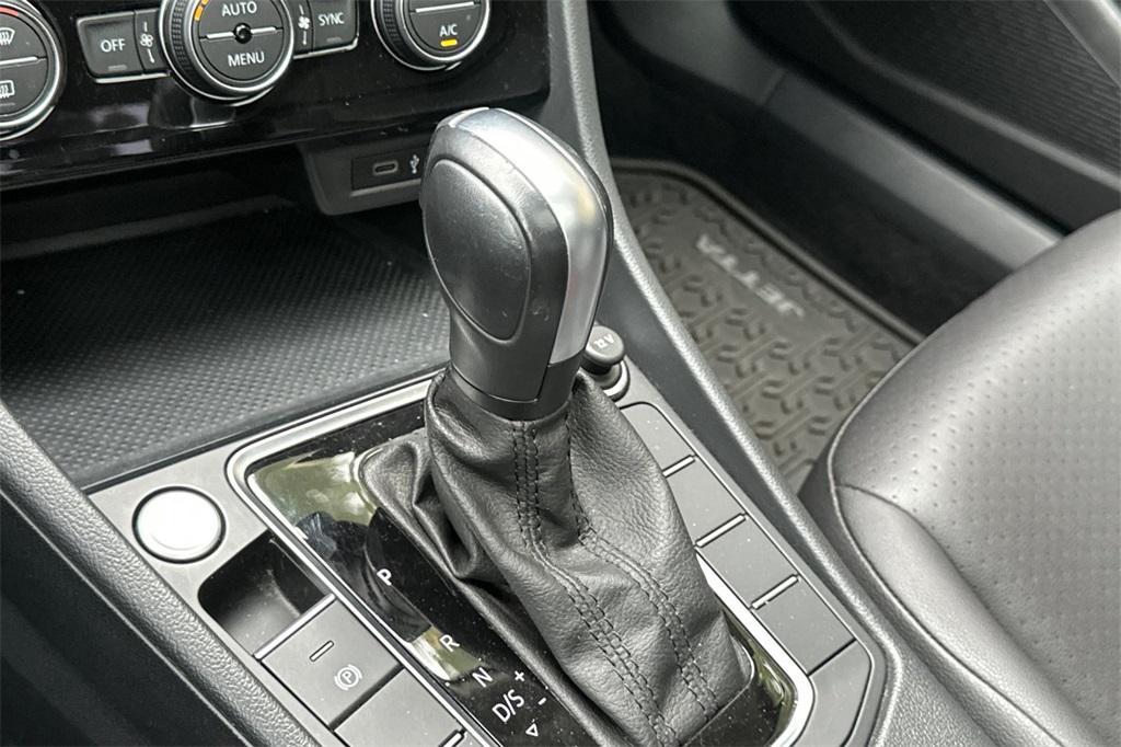 used 2020 Volkswagen Jetta car, priced at $17,059