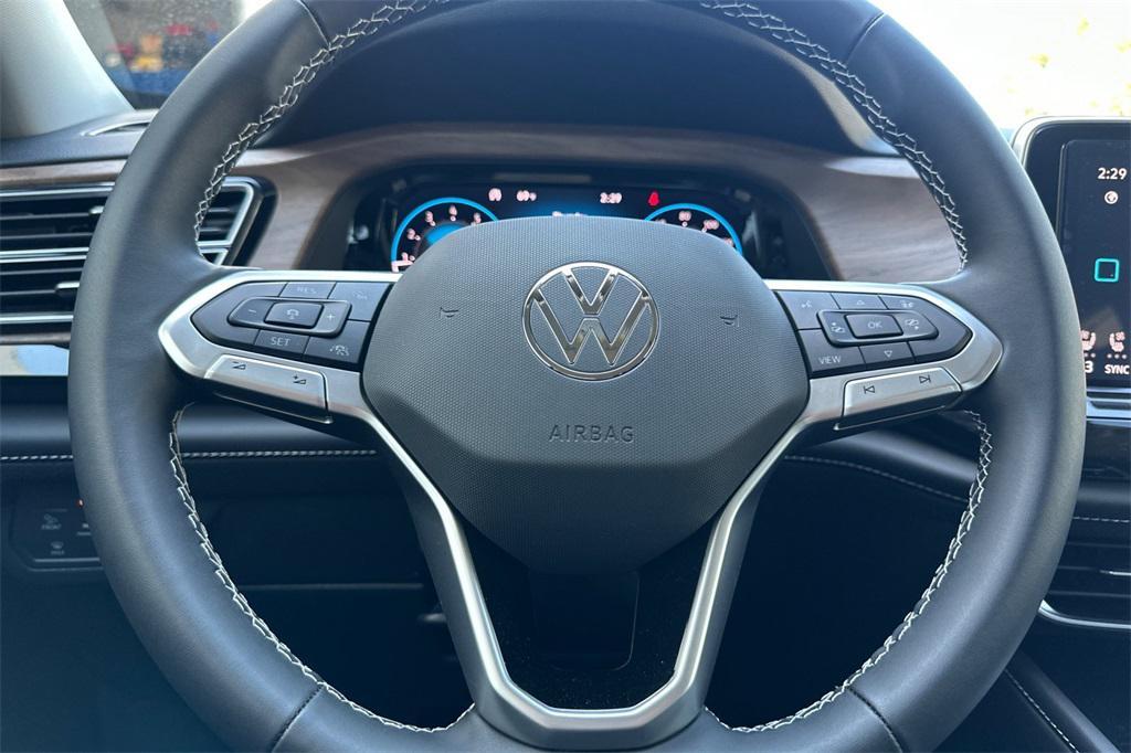 new 2025 Volkswagen Atlas car, priced at $47,340