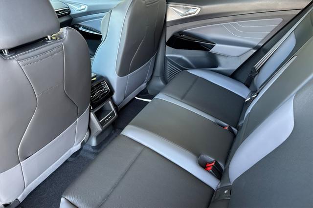 new 2025 Volkswagen ID.4 car, priced at $52,276