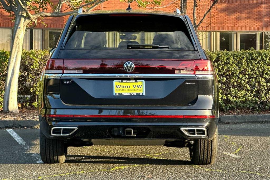 new 2024 Volkswagen Atlas car, priced at $55,358