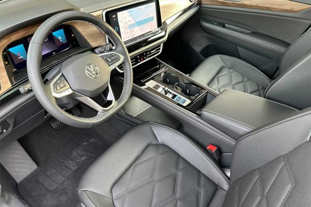 new 2025 Volkswagen Atlas car, priced at $45,739