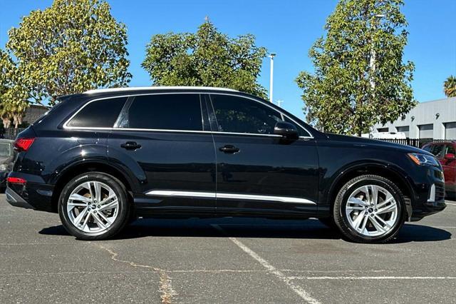 used 2021 Audi Q7 car, priced at $27,145