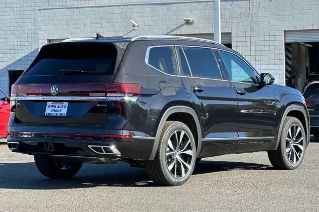 new 2024 Volkswagen Atlas car, priced at $55,749