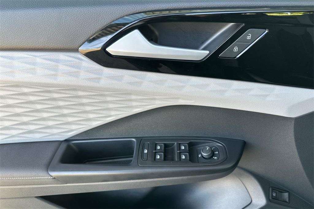 used 2024 Volkswagen Taos car, priced at $21,998