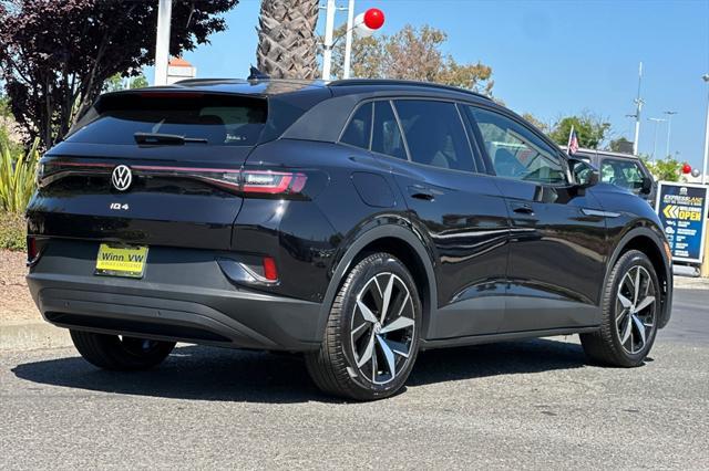 new 2025 Volkswagen ID.4 car, priced at $52,276