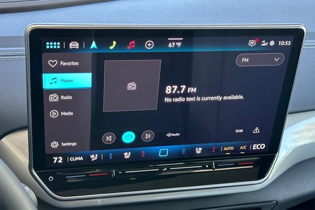 new 2025 Volkswagen ID.4 car, priced at $52,276