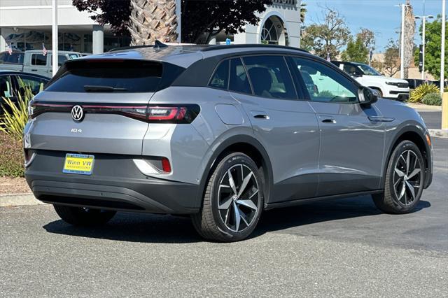 new 2025 Volkswagen ID.4 car, priced at $52,276