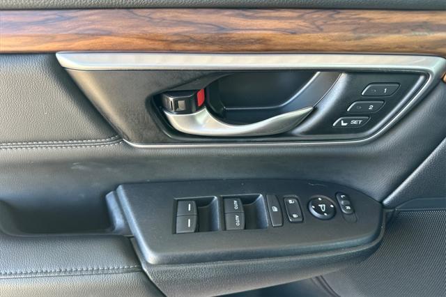 used 2022 Honda CR-V Hybrid car, priced at $32,579