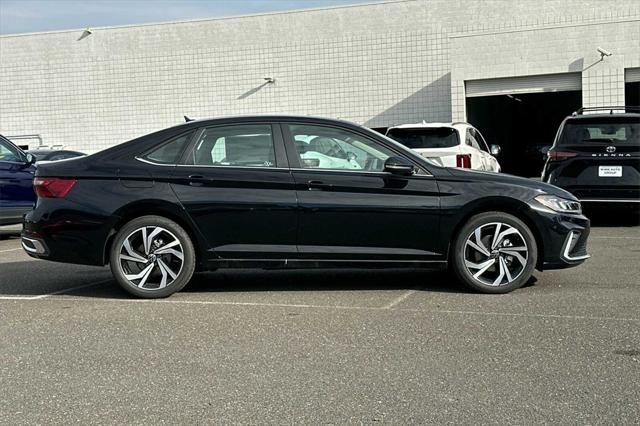 new 2025 Volkswagen Jetta car, priced at $31,009