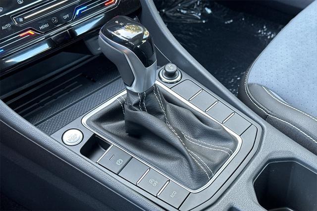 new 2025 Volkswagen Jetta car, priced at $27,951