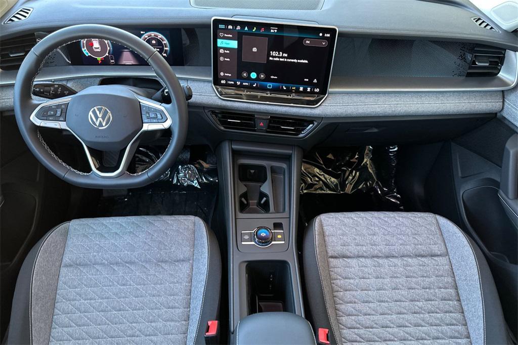 new 2025 Volkswagen Tiguan car, priced at $31,520
