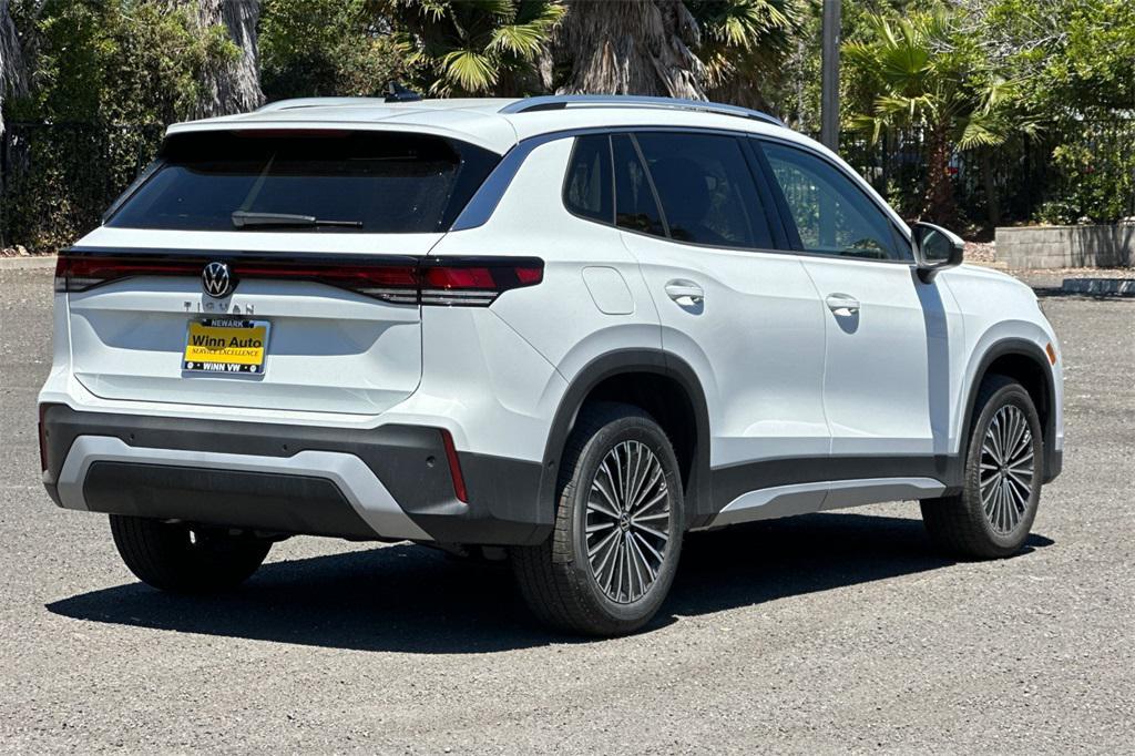 new 2025 Volkswagen Tiguan car, priced at $31,520