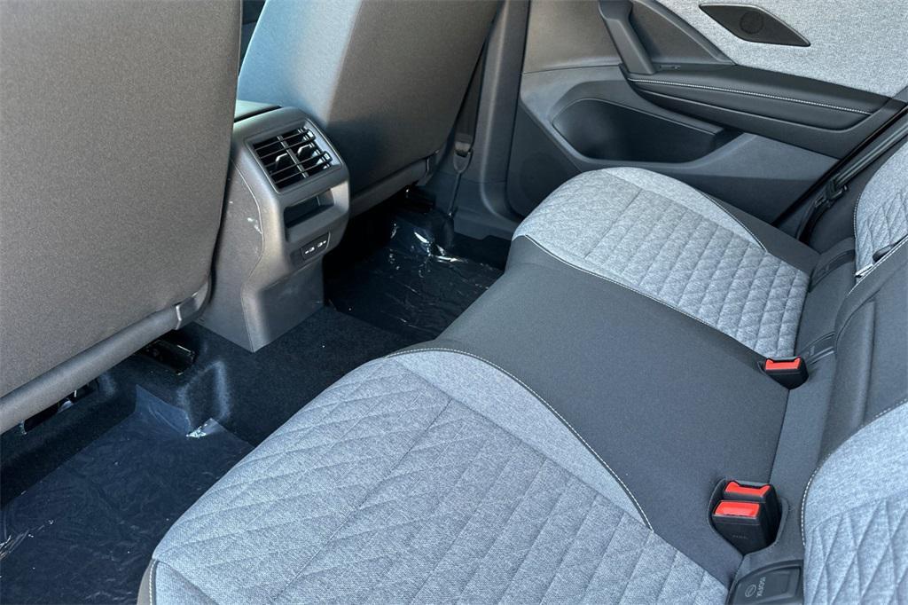 new 2025 Volkswagen Tiguan car, priced at $31,520