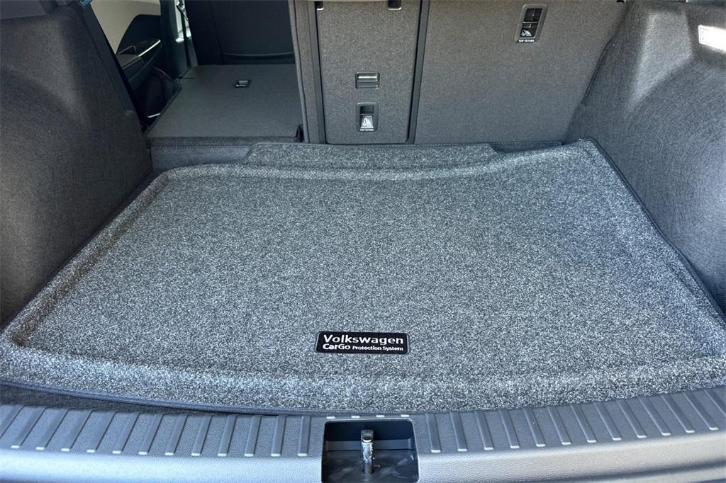 new 2025 Volkswagen Taos car, priced at $31,951