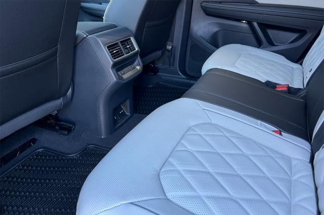 new 2025 Volkswagen Atlas Cross Sport car, priced at $55,236
