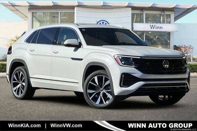 new 2025 Volkswagen Atlas Cross Sport car, priced at $55,236