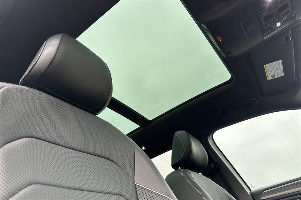 used 2022 Volkswagen Tiguan car, priced at $26,325