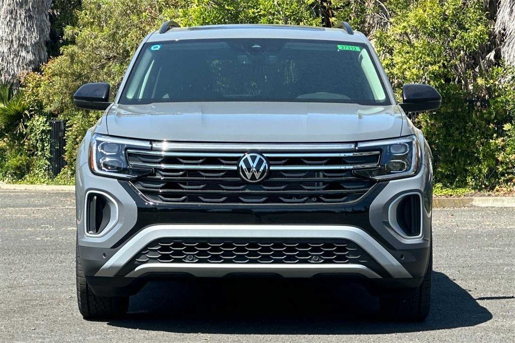 new 2024 Volkswagen Atlas car, priced at $50,659