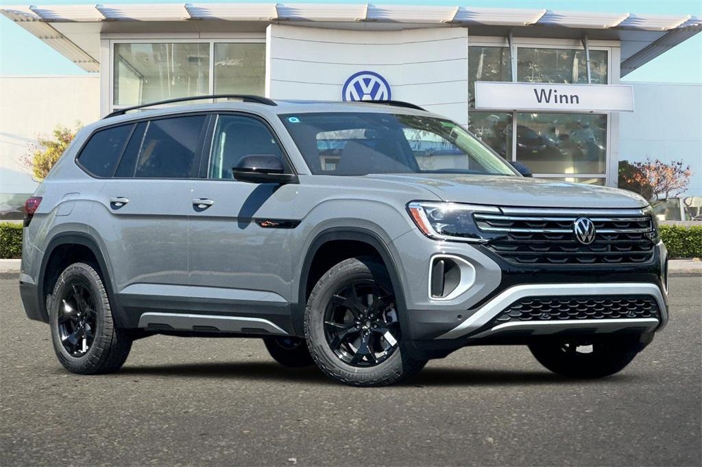 new 2024 Volkswagen Atlas car, priced at $50,659