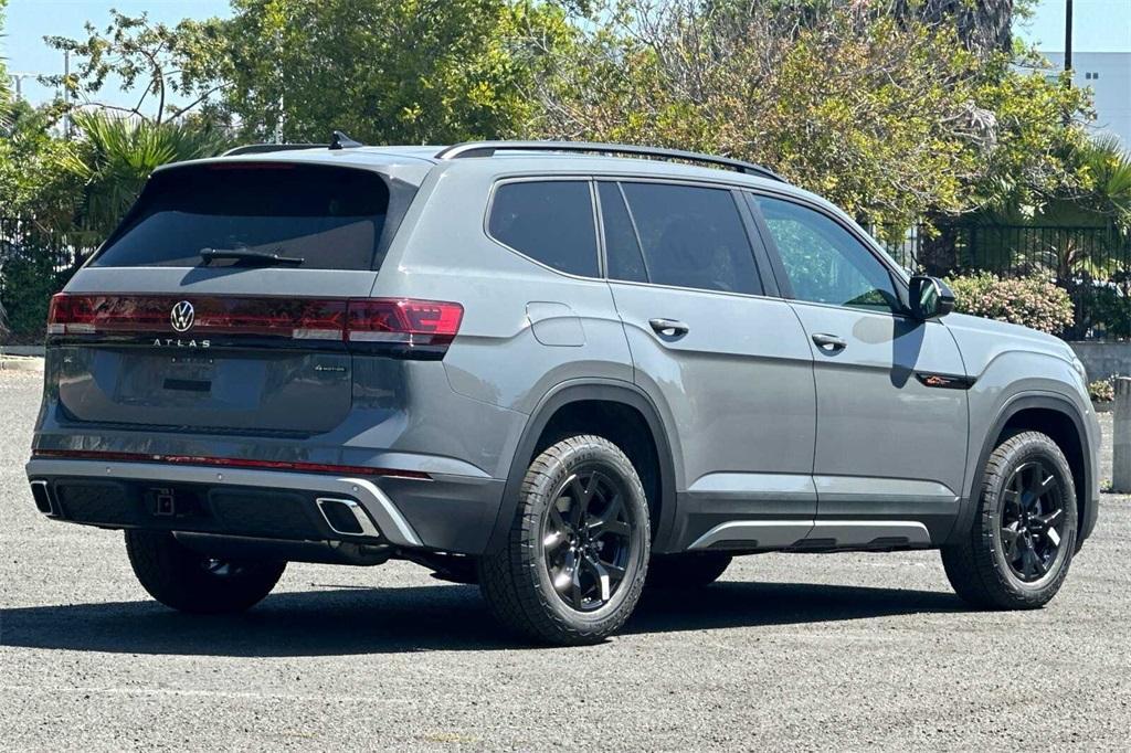 new 2024 Volkswagen Atlas car, priced at $50,659