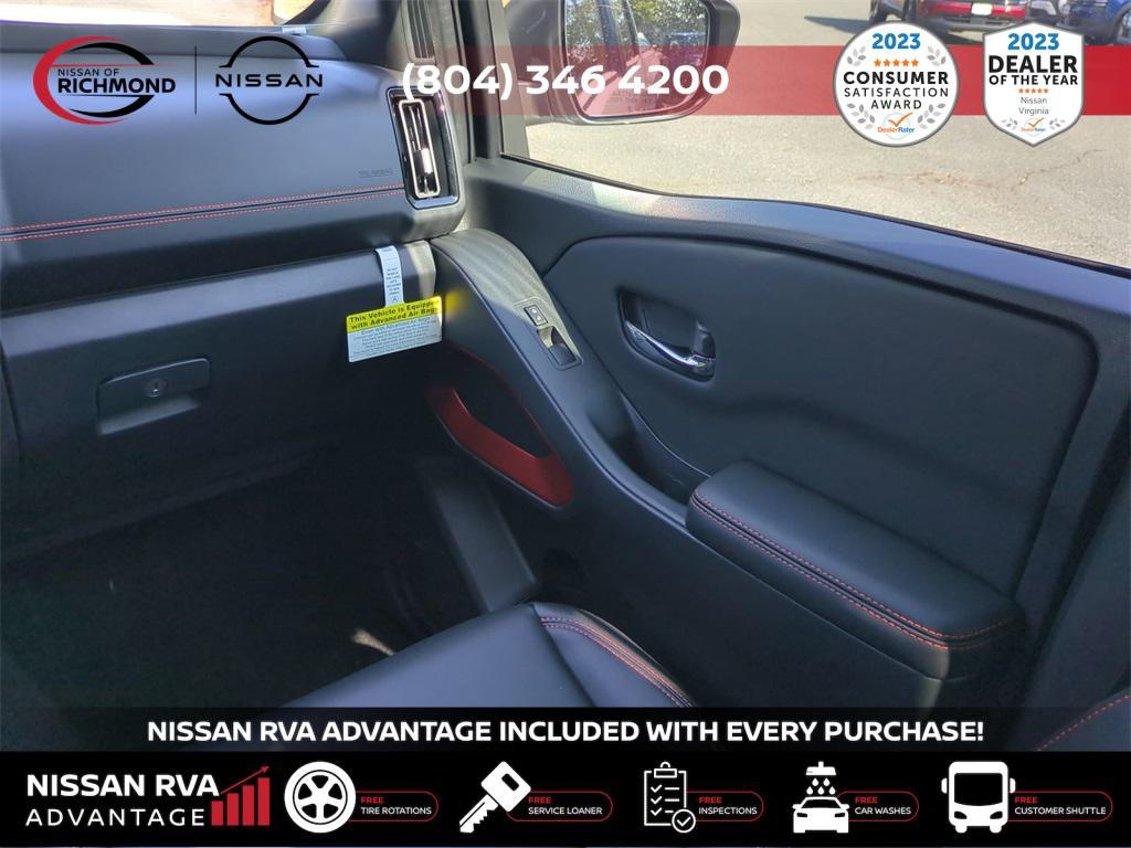 new 2025 Nissan Frontier car