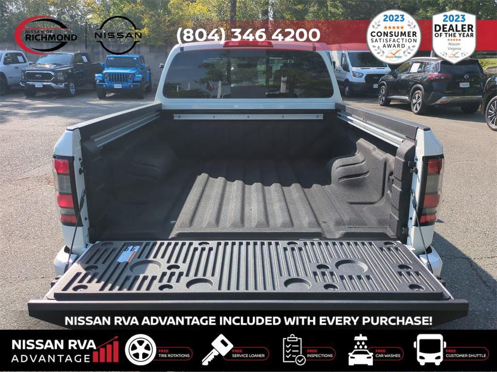 new 2025 Nissan Frontier car