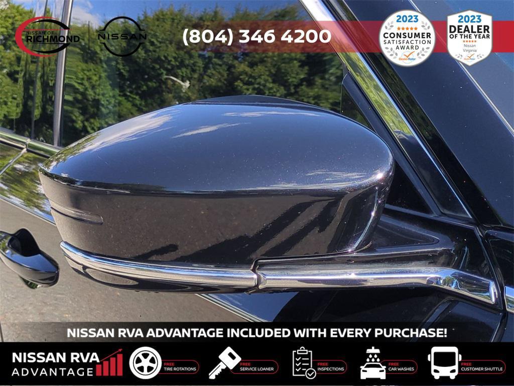 used 2024 Acura MDX car, priced at $38,890