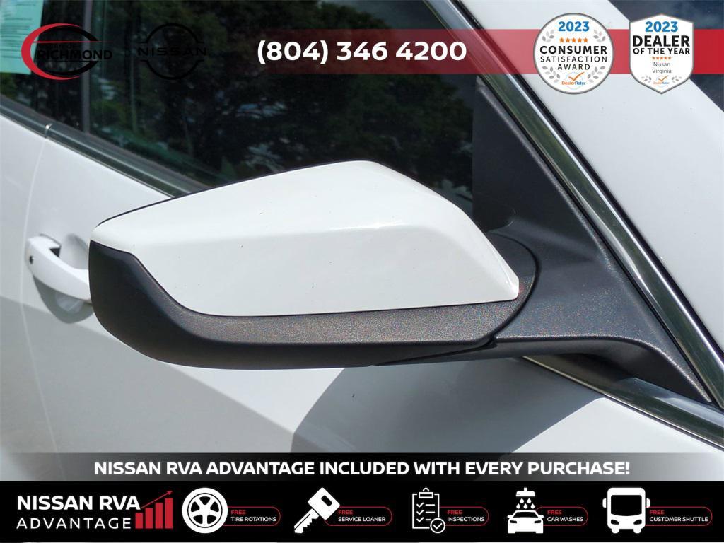 used 2024 Chevrolet Malibu car, priced at $20,985
