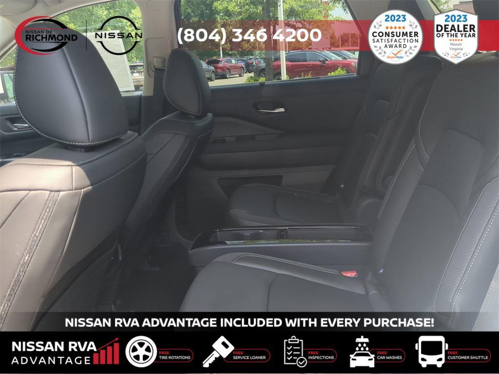 new 2025 Nissan Pathfinder car, priced at $45,843