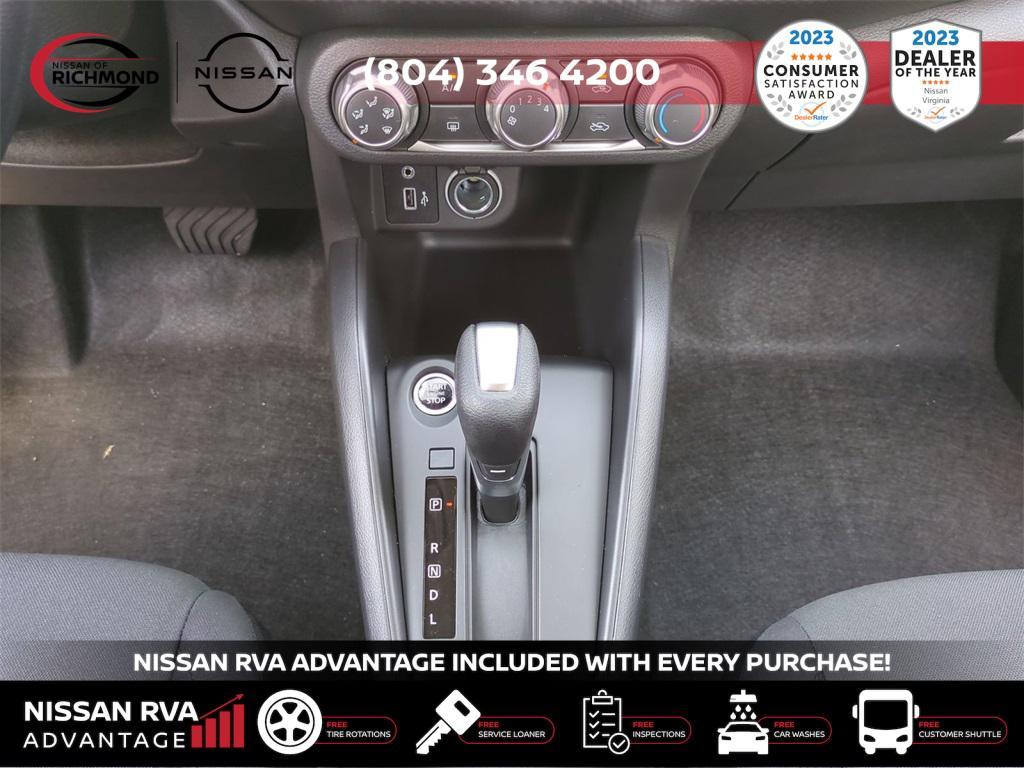 new 2025 Nissan Kicks car, priced at $23,002
