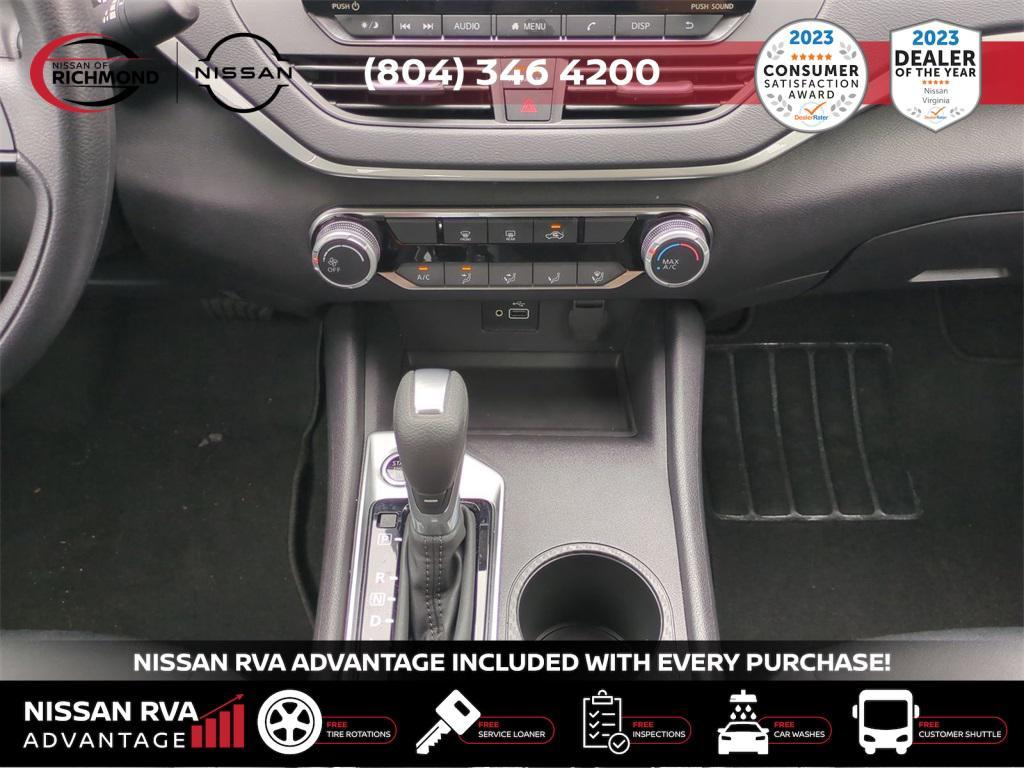 used 2024 Nissan Altima car