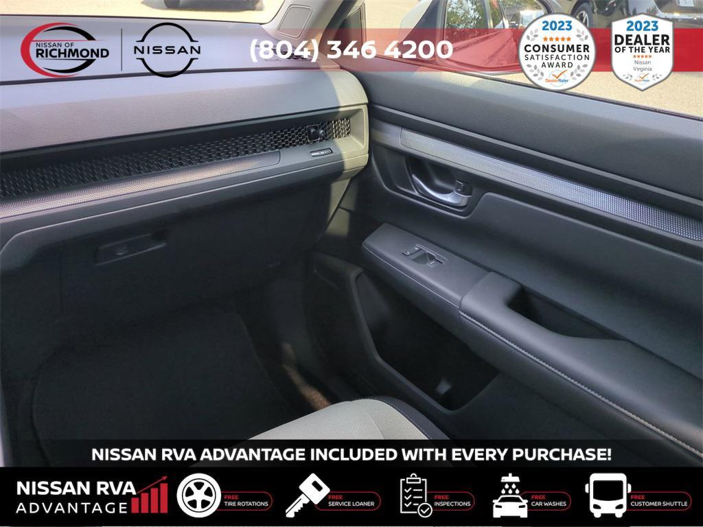 used 2025 Honda CR-V car, priced at $33,895