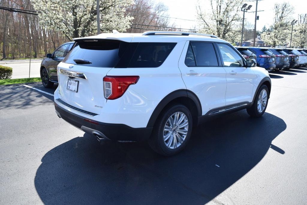 new 2024 Ford Explorer car, priced at $55,315
