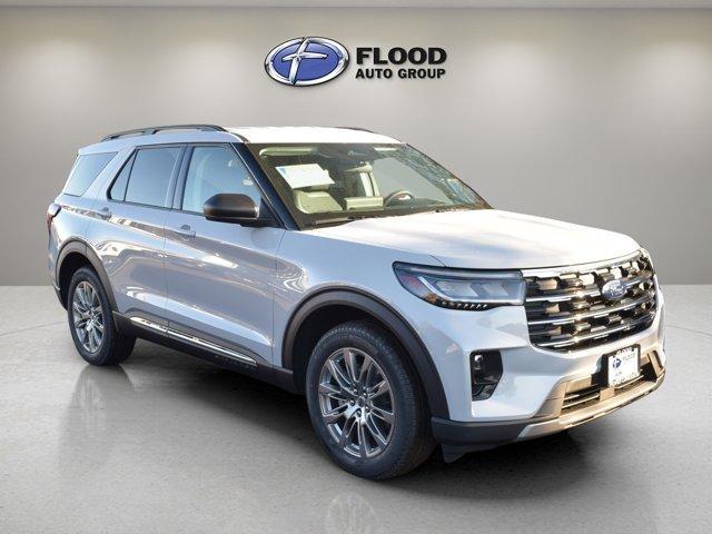 new 2025 Ford Explorer car, priced at $46,705