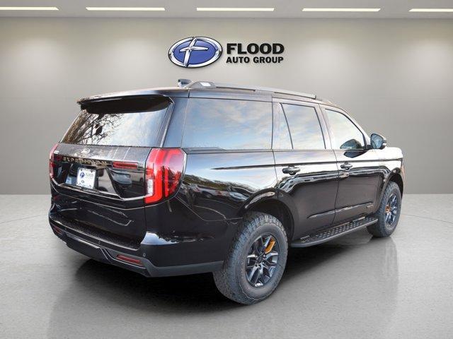 new 2025 Ford Expedition car, priced at $85,185