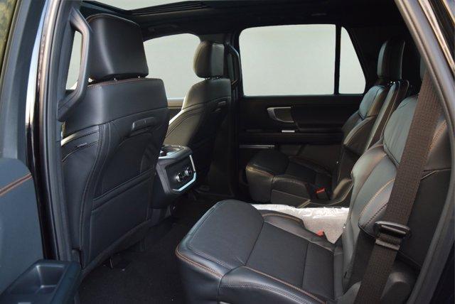 new 2025 Ford Expedition car, priced at $85,185