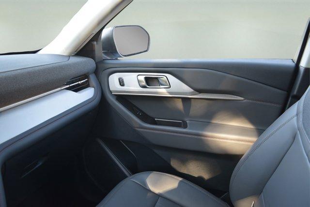 new 2025 Ford Explorer car, priced at $48,410