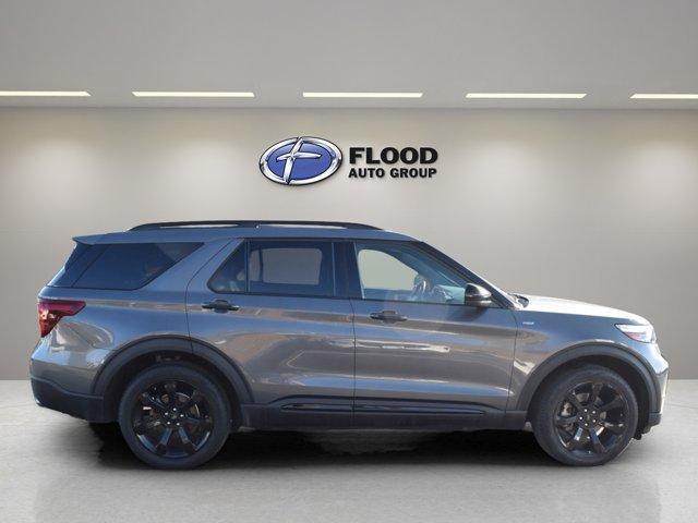 used 2022 Ford Explorer car, priced at $37,272