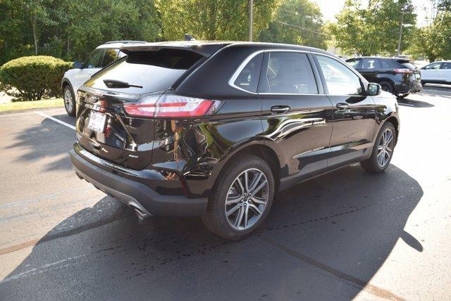 new 2024 Ford Edge car, priced at $50,055