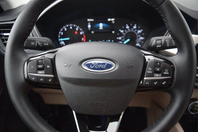 used 2022 Ford Escape car, priced at $25,672