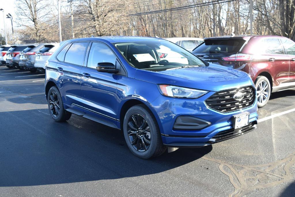 new 2024 Ford Edge car, priced at $41,335